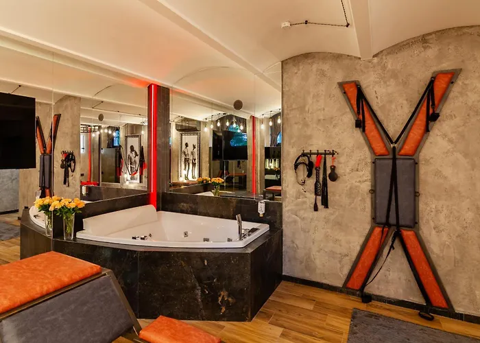 Royal Hot Jucuzzi Apartment